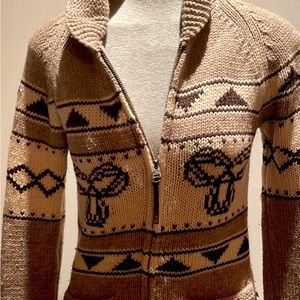 100% lambswool TNA sweater size small